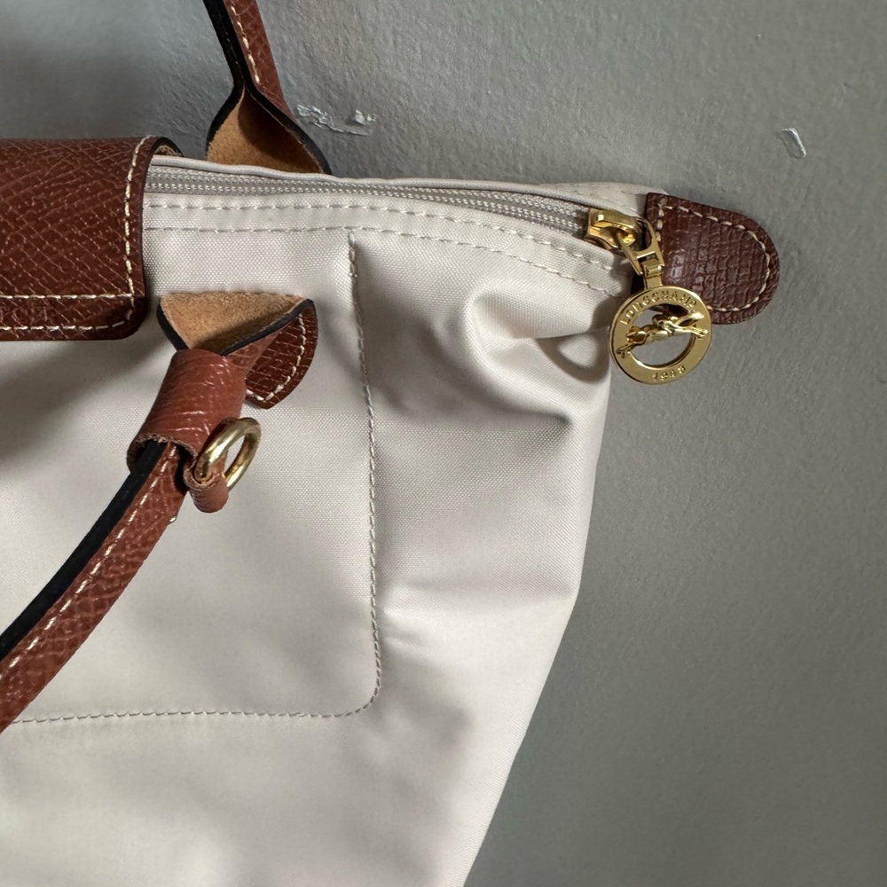 Longchamp tote